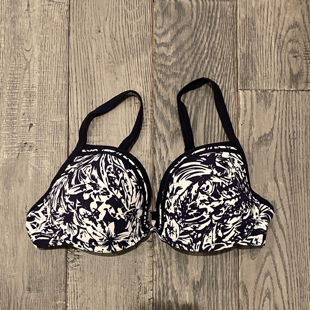 ‼️Black and White Women's Swim Top